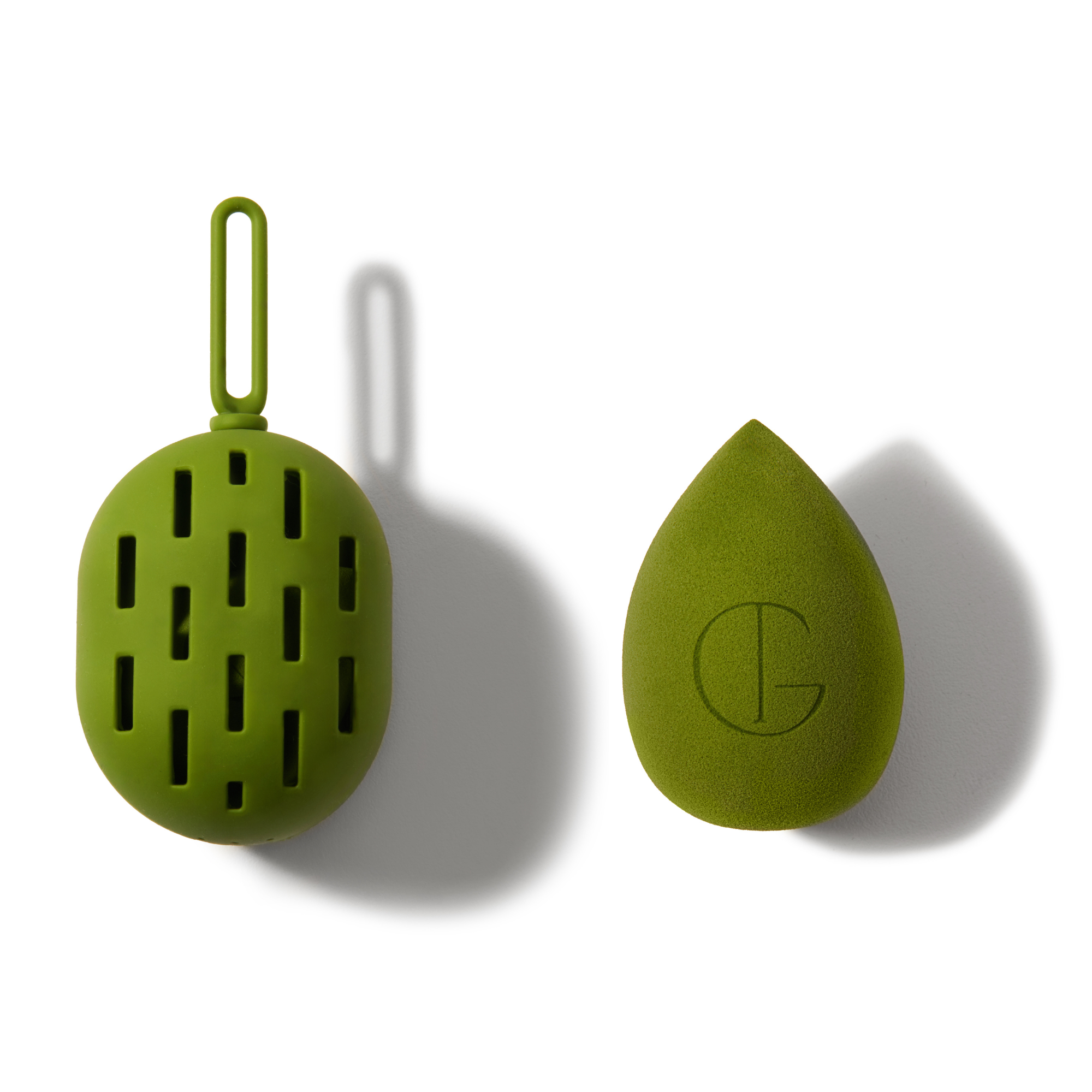 Girl on the Go Sponge + Case