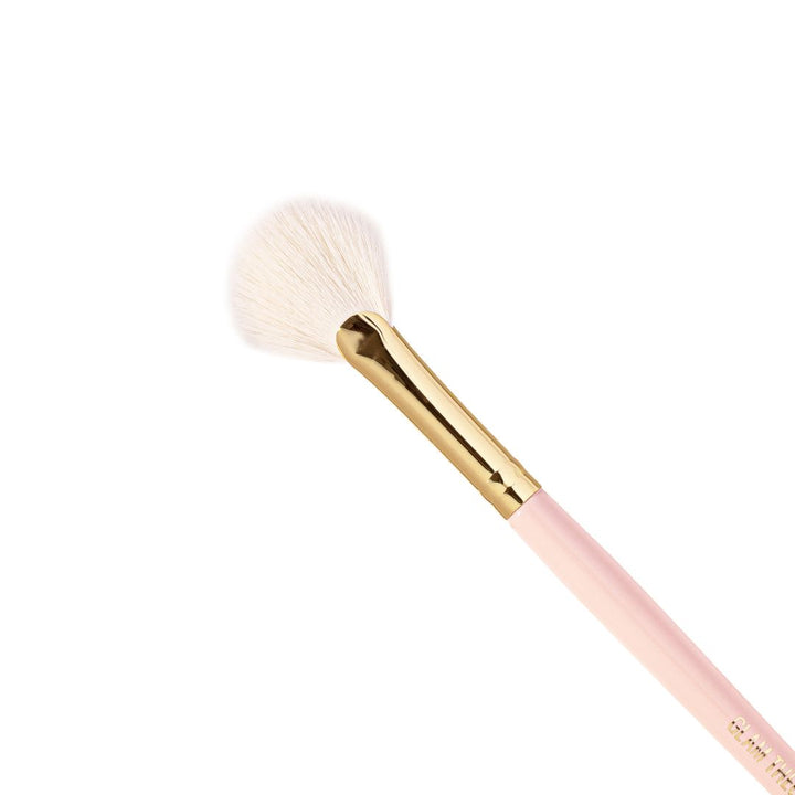 209 - Petite Fan Glow Brush